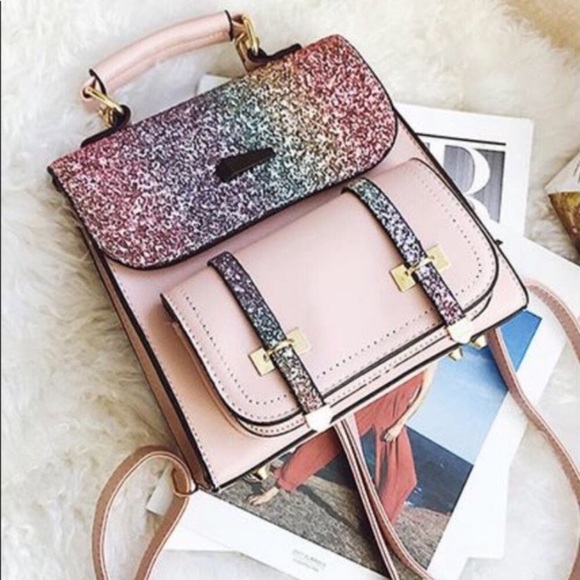 🎉HOST PICK🎉🆕Silver Sequin Backpack/Purse - Picture 3 of 5